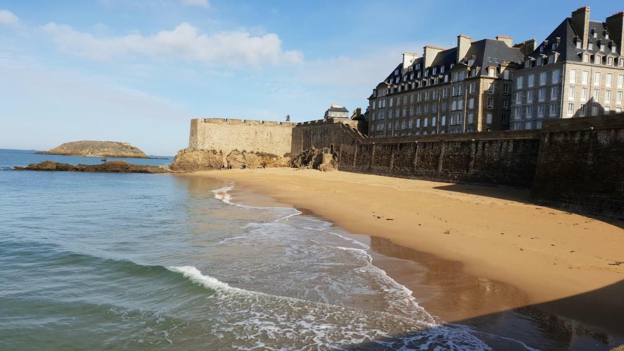 Zen Et Design, Proche Cite Corsaire Apartment Saint-Malo Bagian luar foto