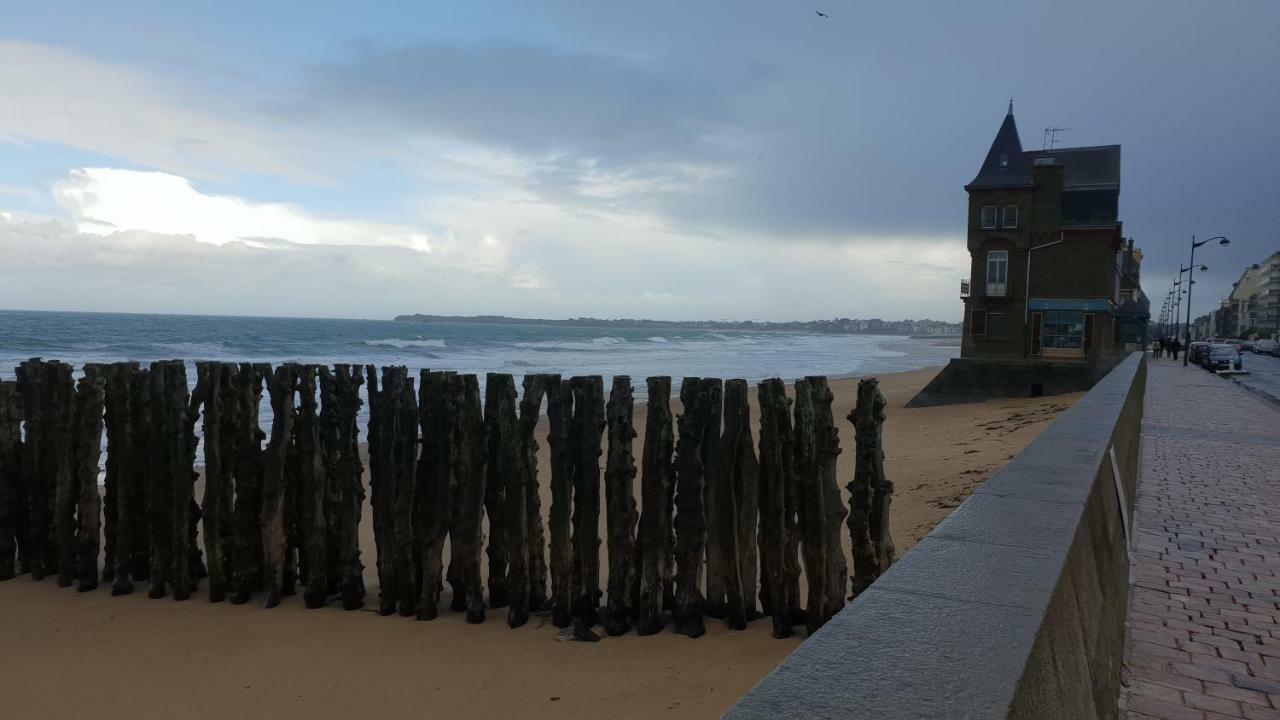 Zen Et Design, Proche Cite Corsaire Apartment Saint-Malo Bagian luar foto